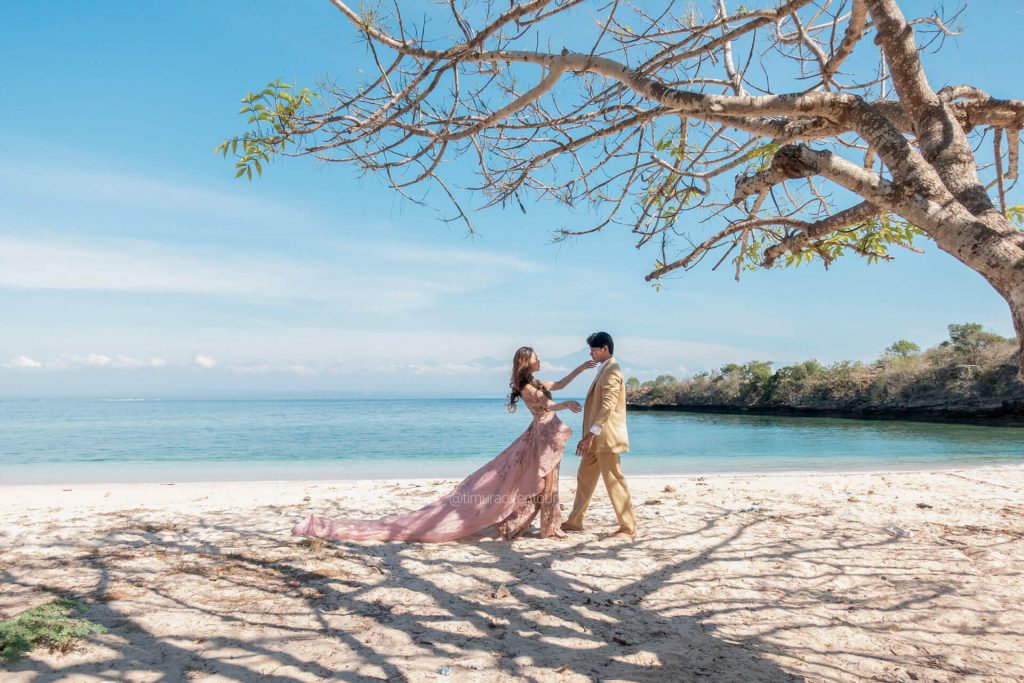 Paket Tour Honeymoon Pink Beach Lombok by Timur Adventour